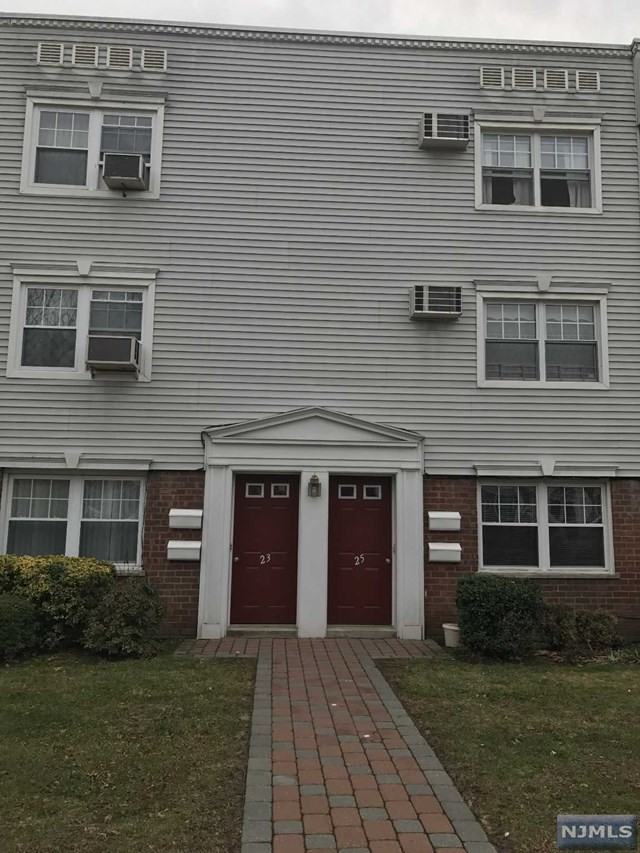 25 Hastings Ave