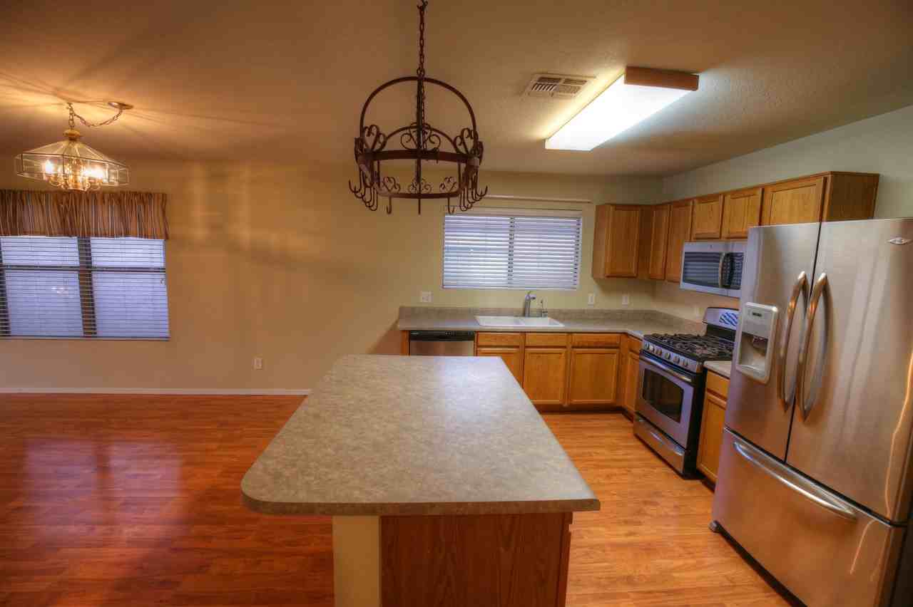 9914 E Rocky Vista Dr - Photo 2 of 23