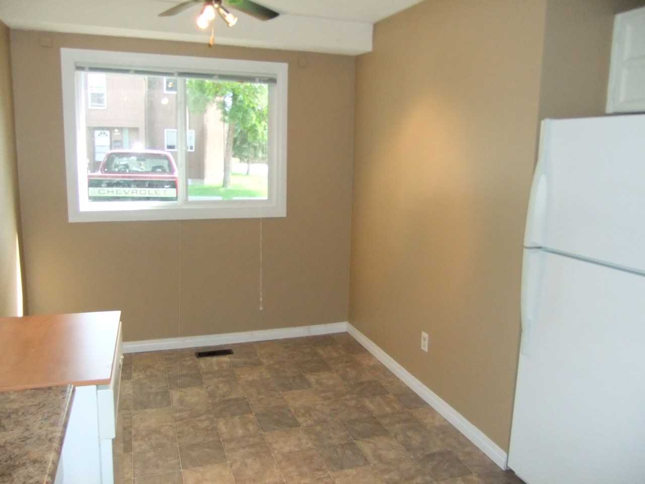 1267 Hooke Rd NW - Photo 3 of 7