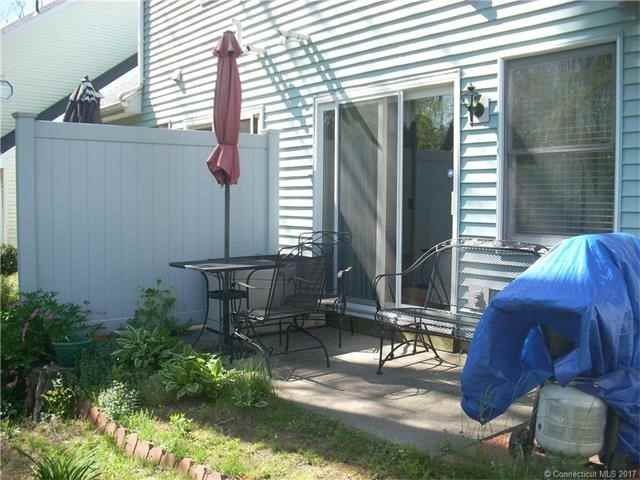 16 Maple St #6 - Photo 3 of 20