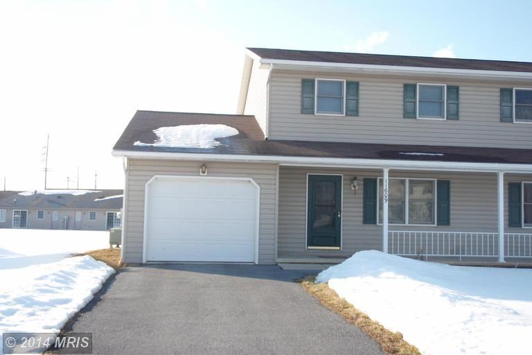 11609 Kimberly Dr - Photo 2 of 16