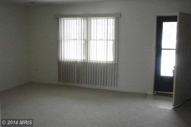 11609 Kimberly Dr - Photo 3 of 16