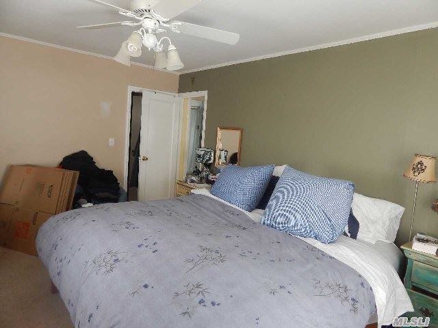 62 Locust Dr - Photo 2 of 7