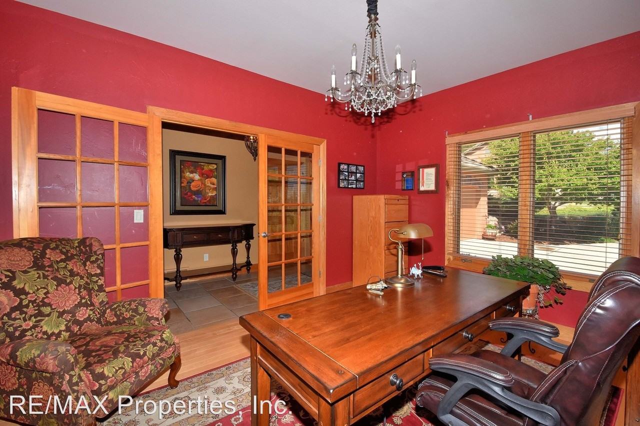 4295 Star Vista Ct - Photo 3 of 10