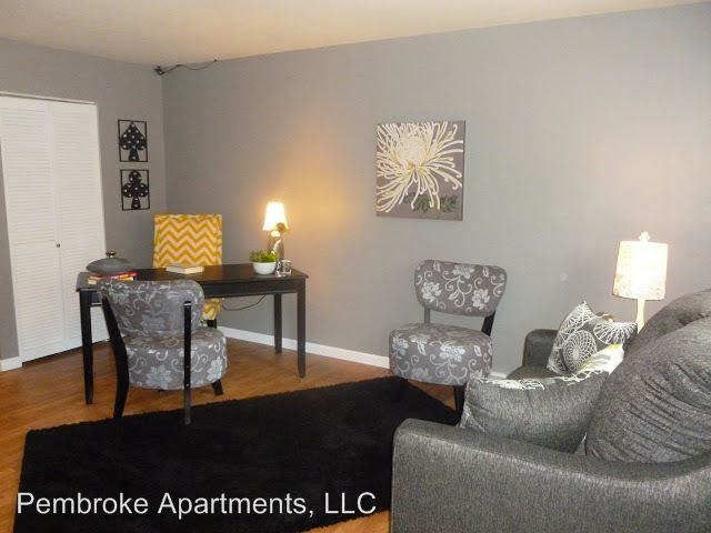 3025 Pembroke Ln - Photo 2 of 5