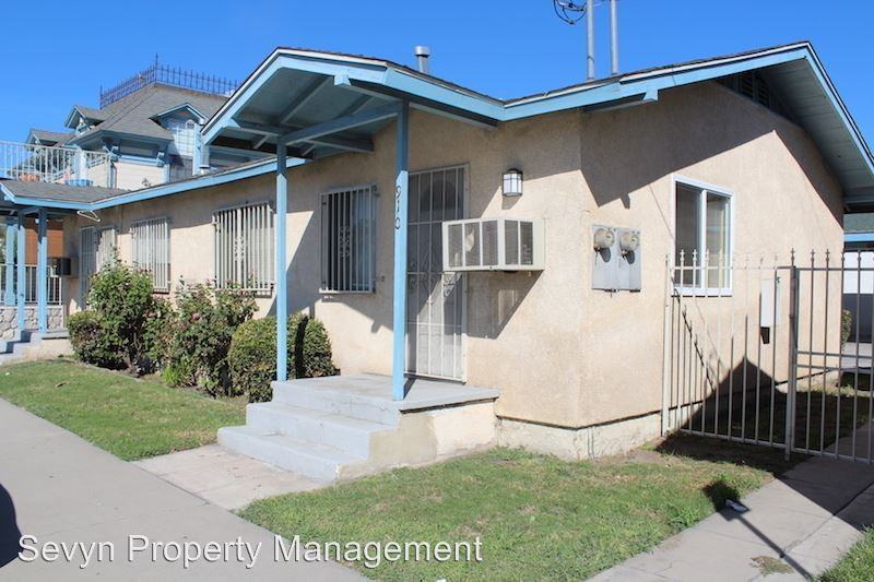 910 W 2nd St - Photo 2 of 18