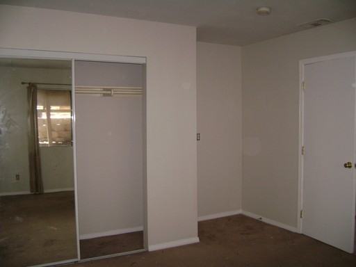 920 Silverbrook Dr - Photo 2 of 6