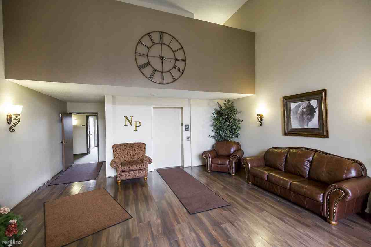 North Pointe Apartments - Photo 2 of 9