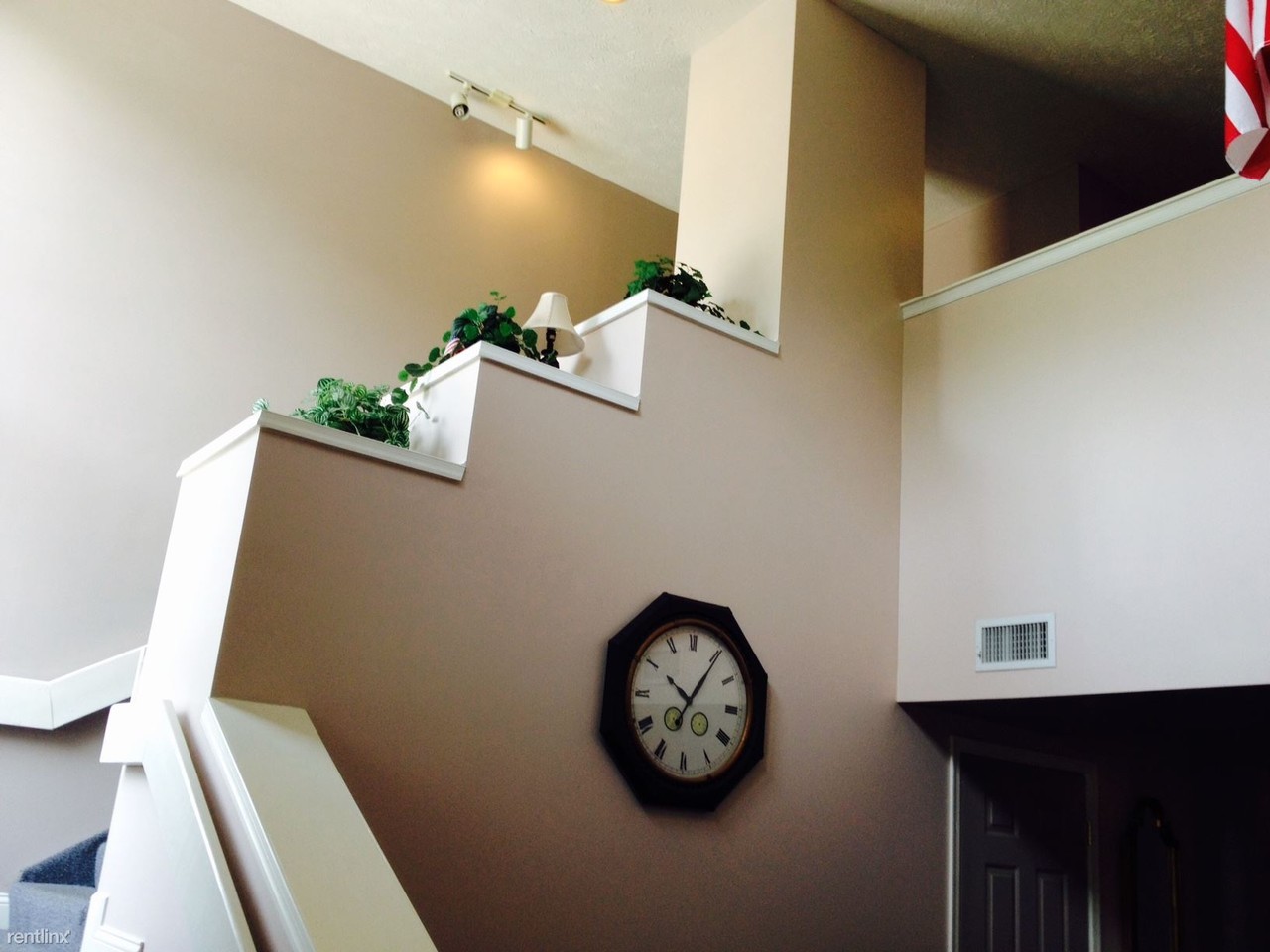 Grant Village Apartments - Photo 3 of 3