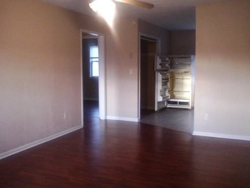 627 W C St - Photo 3 of 10