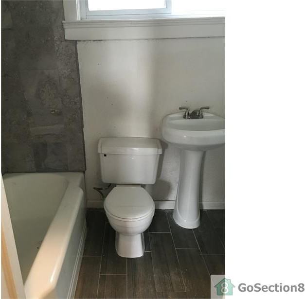 3328 Virginia Ave - Photo 3 of 6