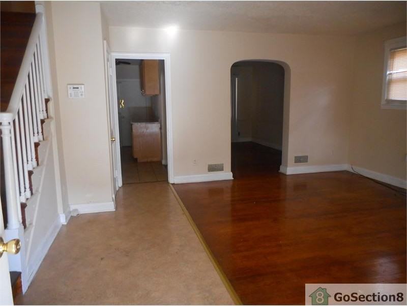 5636 Belle Ave - Photo 3 of 8