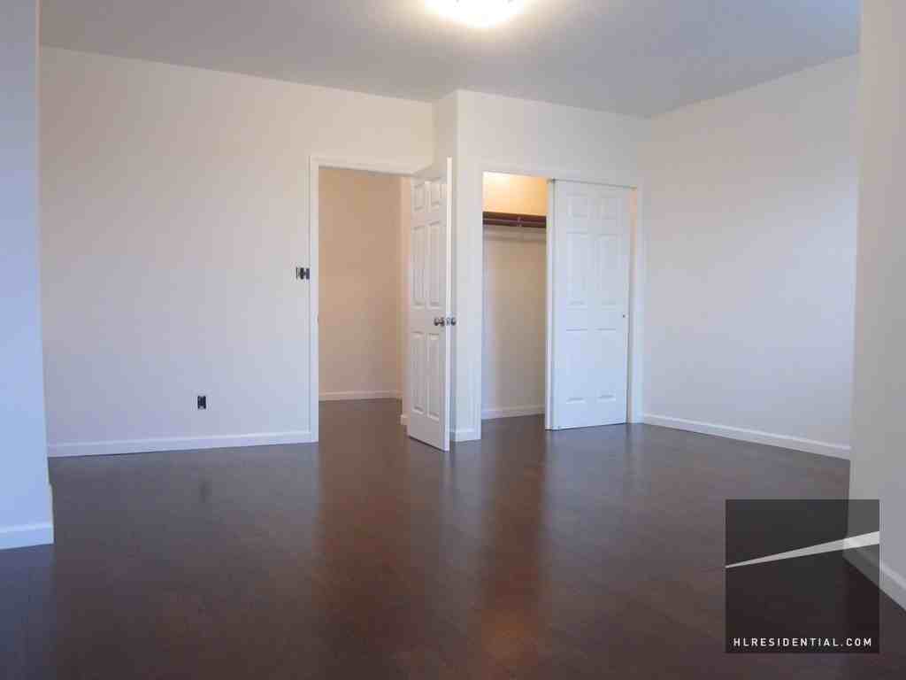 67-44 80th St 2 - Photo 2 of 8