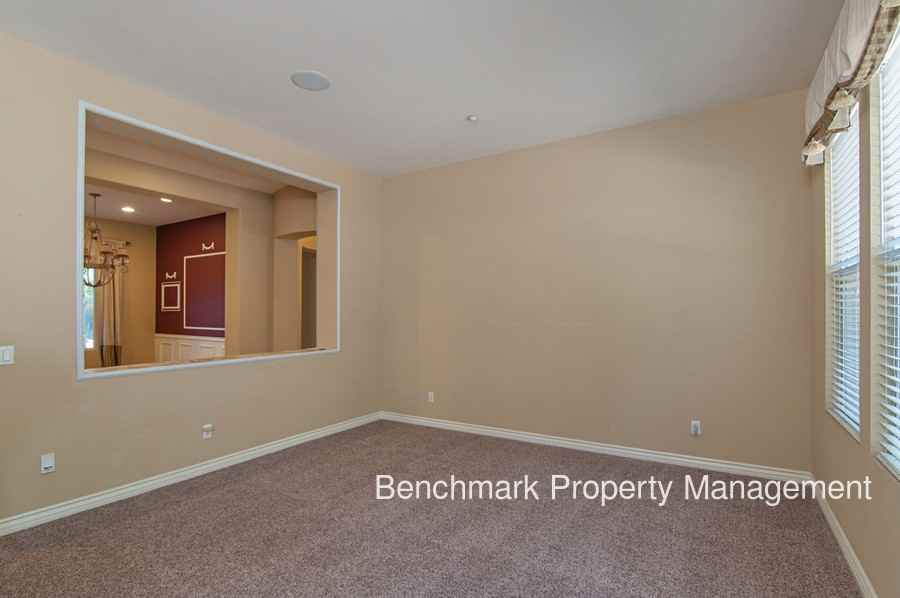 26227 Crescendo Dr - Photo 2 of 39