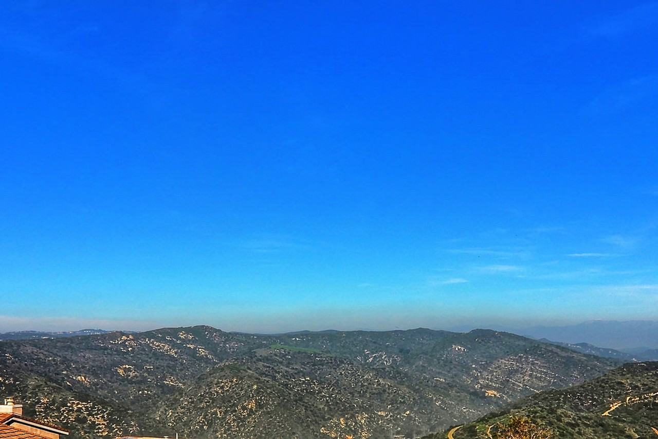 1488 Pacific Ave - Photo 3 of 14