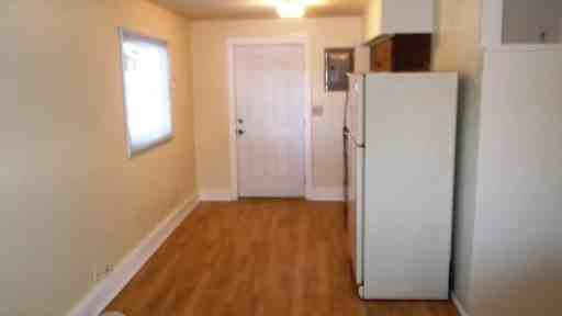 419 Morris Ave S - Photo 3 of 6