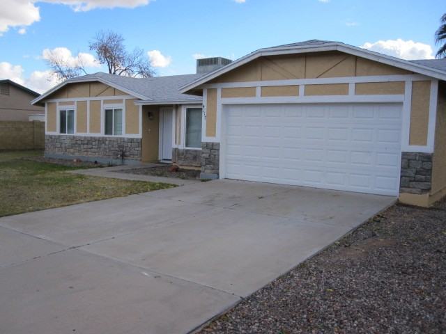 4117 E Adobe St - Photo 2 of 25