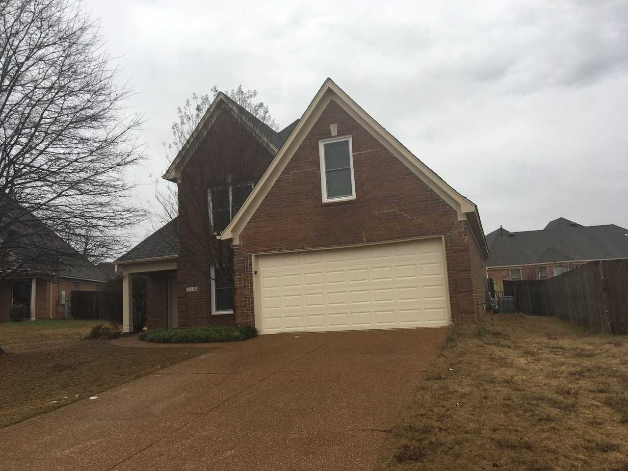 1952 Baronsmede Cove - Photo 3 of 19