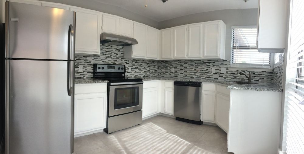 4616 Saint Thomas Pl - Photo 3 of 5