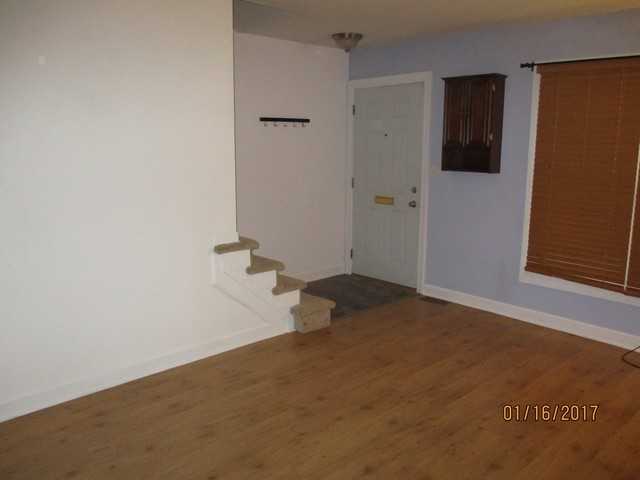 1718 Sessions Walk #1718 - Photo 2 of 10