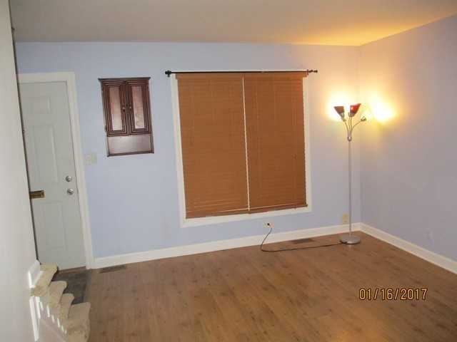 1718 Sessions Walk #1718 - Photo 3 of 10