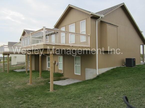 5007 141st St - Photo 2 of 19