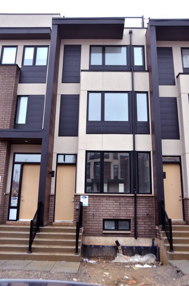 12 Caroline Carpenter Grove - Photo 2 of 13