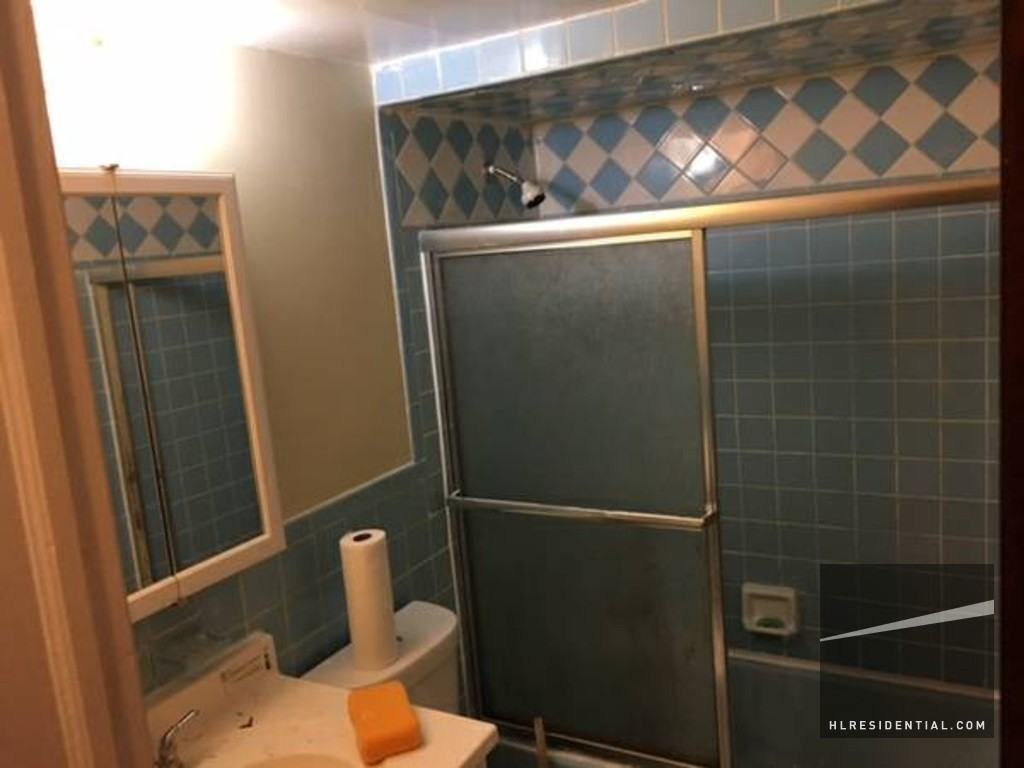 103-32 98th St 2ndFL - Photo 3 of 6