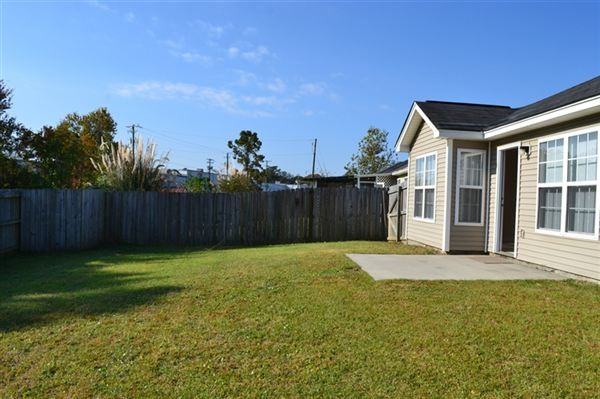 5069 Westview St - Photo 2 of 10