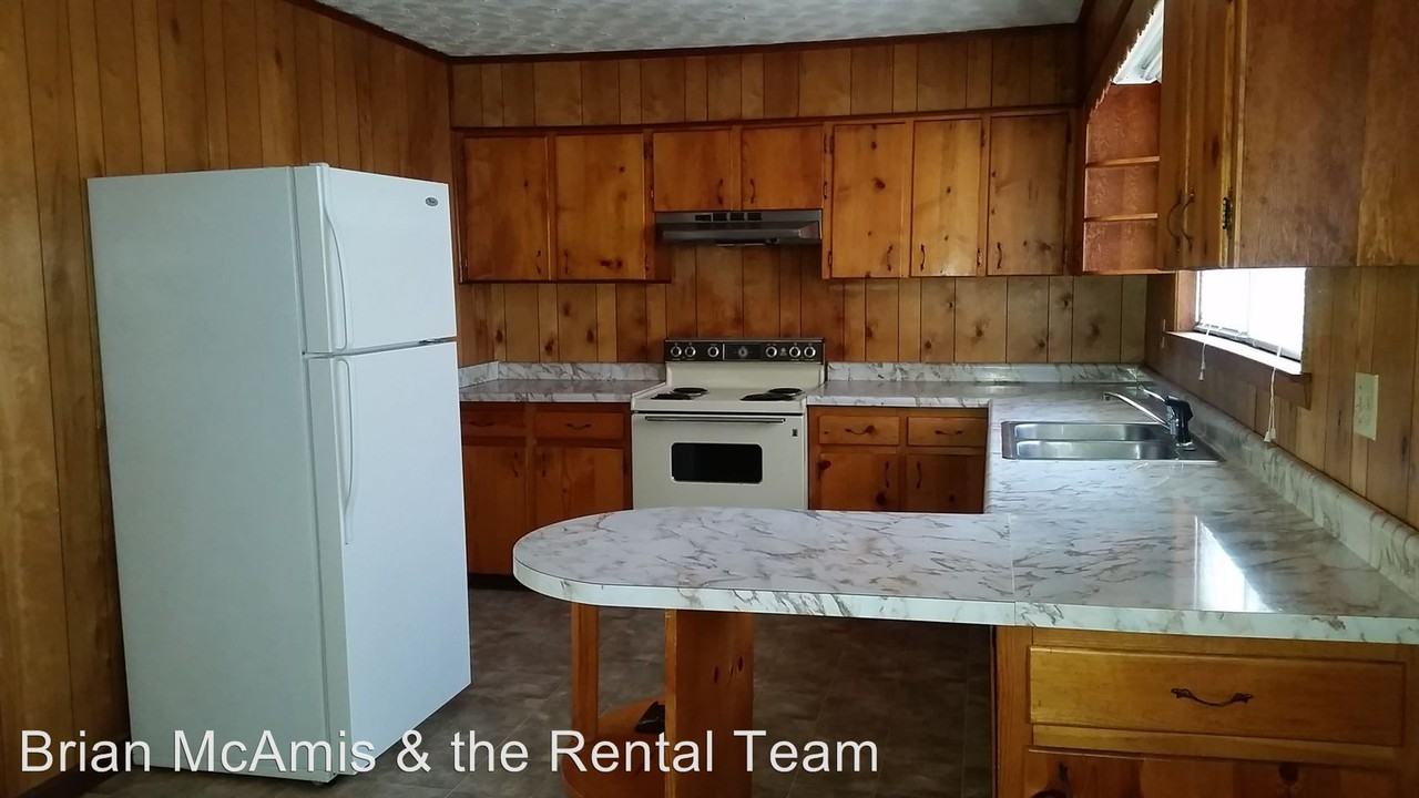 211 Shady Ln Ave - Photo 3 of 12