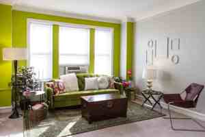 featured image of 1642 E 56th St