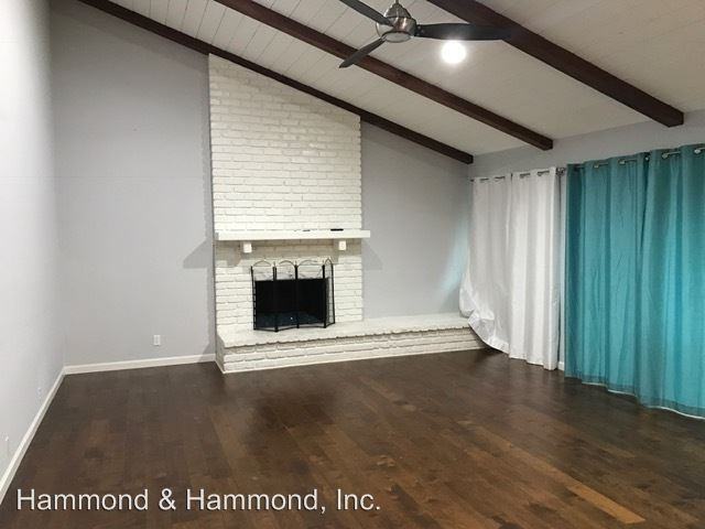 23804 Mulholland Hwy - Photo 2 of 13