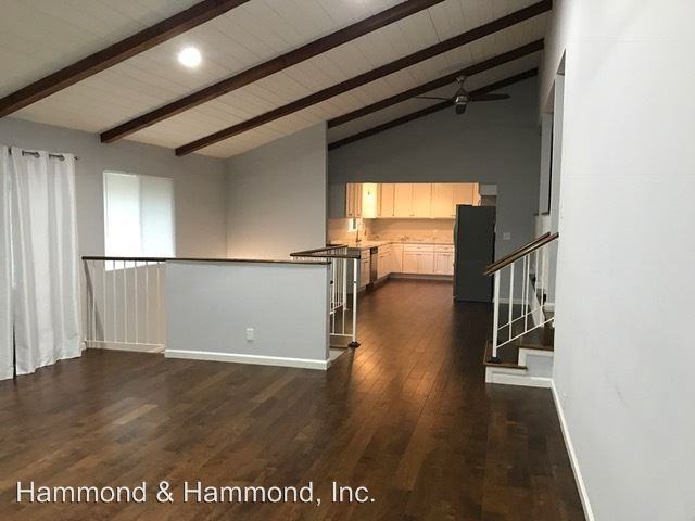 23804 Mulholland Hwy - Photo 3 of 13