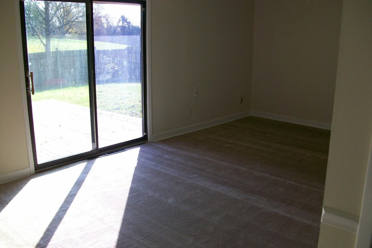 3500-3506 N W Michael St - Photo 2 of 13