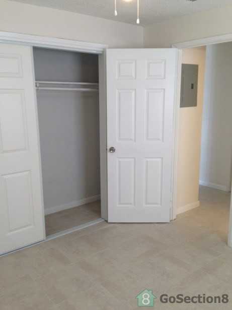 1820 NW 36th Terrace - Photo 2 of 16