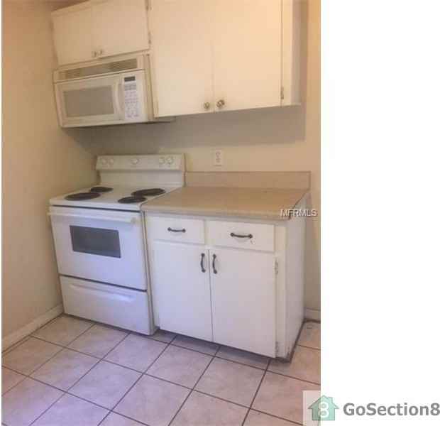 1300 26th St S - Photo 3 of 5