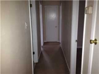 4536 Jarrett Rd - Photo 3 of 12