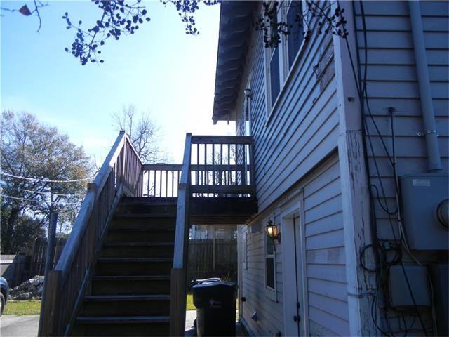 8235 Pritchard Pl - Photo 3 of 19