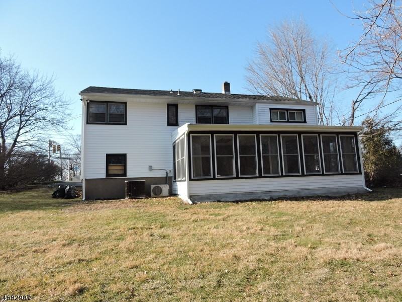 106 Parsippany Rd - Photo 2 of 12