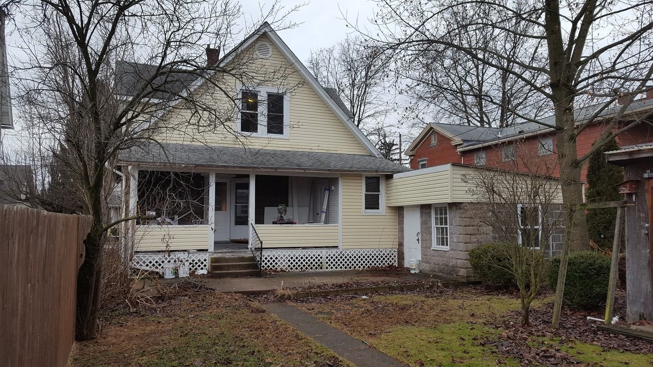 149-127 E Water St - Photo 2 of 2