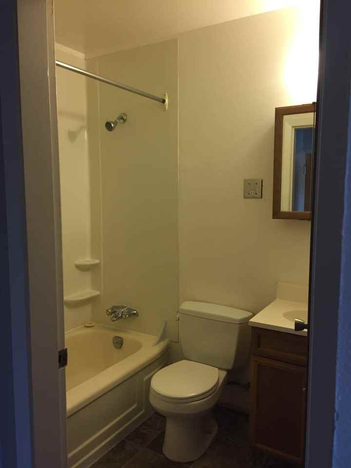 4821 46 St - Photo 3 of 16