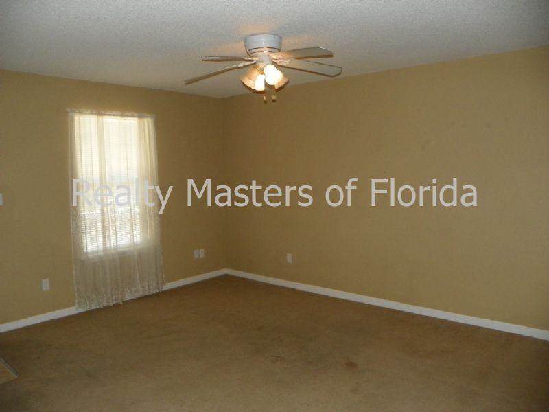 6861 Roundup Ln - Photo 3 of 15