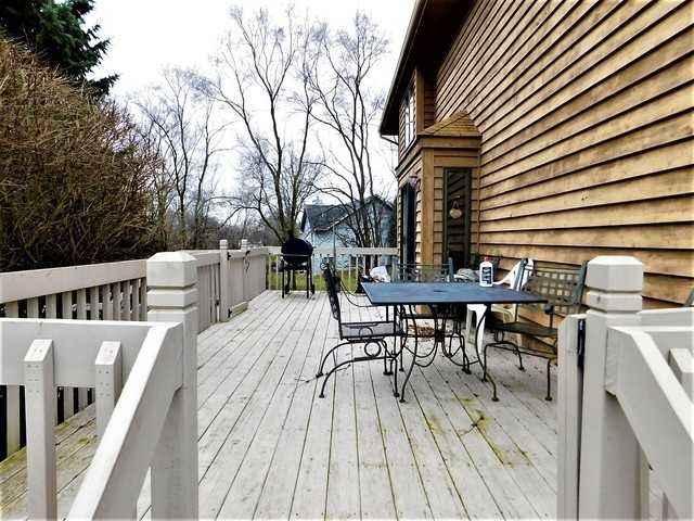 5004 Lake Dawnwood Dr - Photo 3 of 19