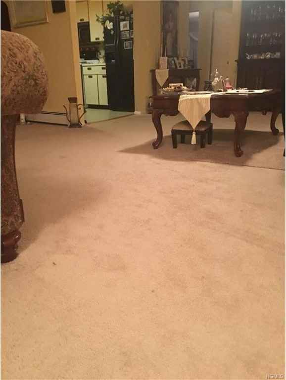 254 Sneden Pl W - Photo 3 of 14