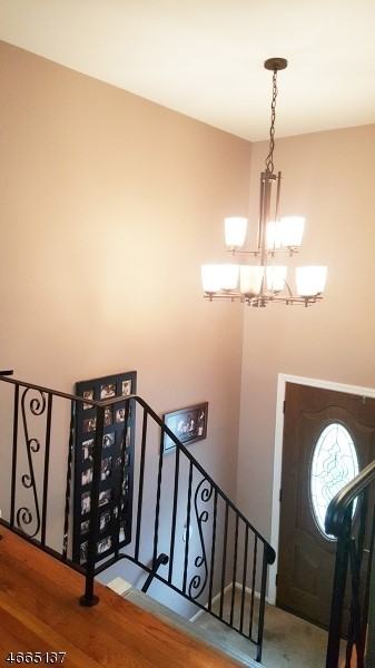 310 Rock Ave - Photo 3 of 25