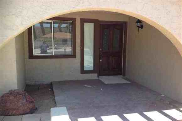 927 W Kiva Ave - Photo 2 of 11