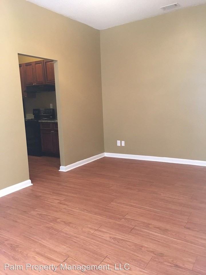 802 E Bolton St - Photo 3 of 10