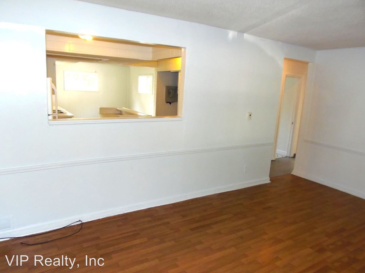 3902 Dillon Dr - Photo 3 of 15