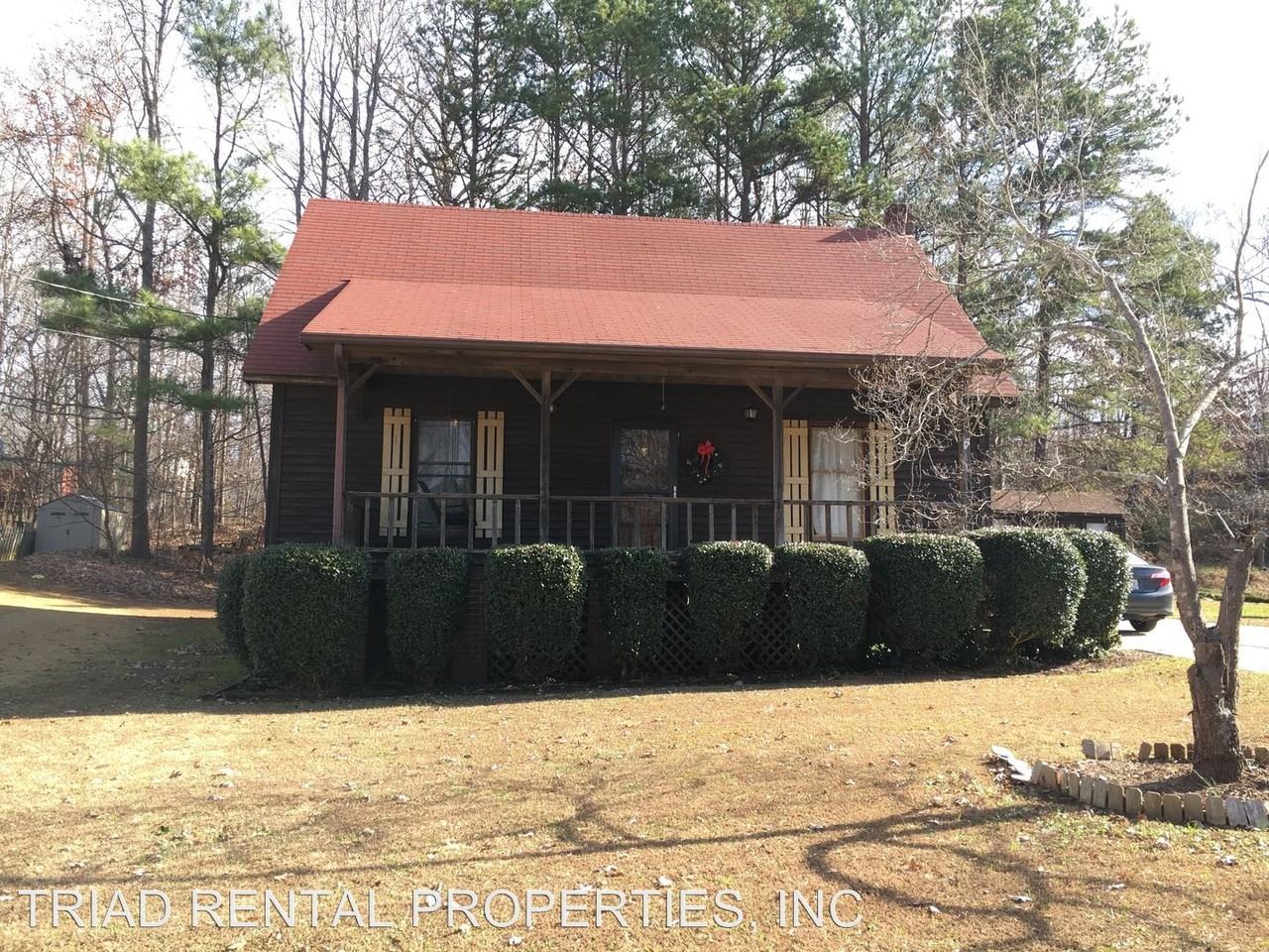 1223 Timberlane - Photo 2 of 2