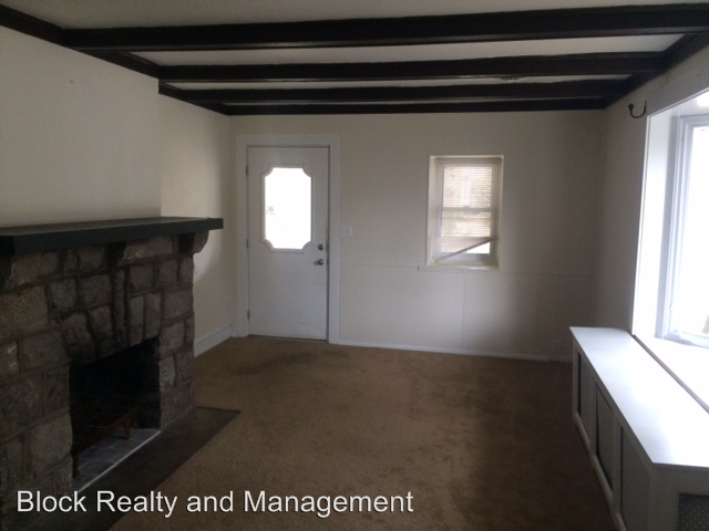 101 Stratford Ave - Photo 3 of 4